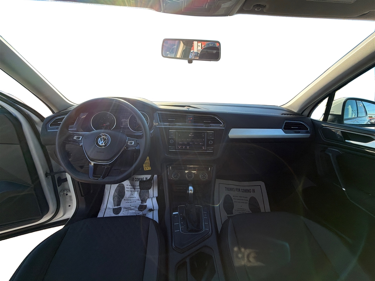 Volkswagen Tiguan S 2018