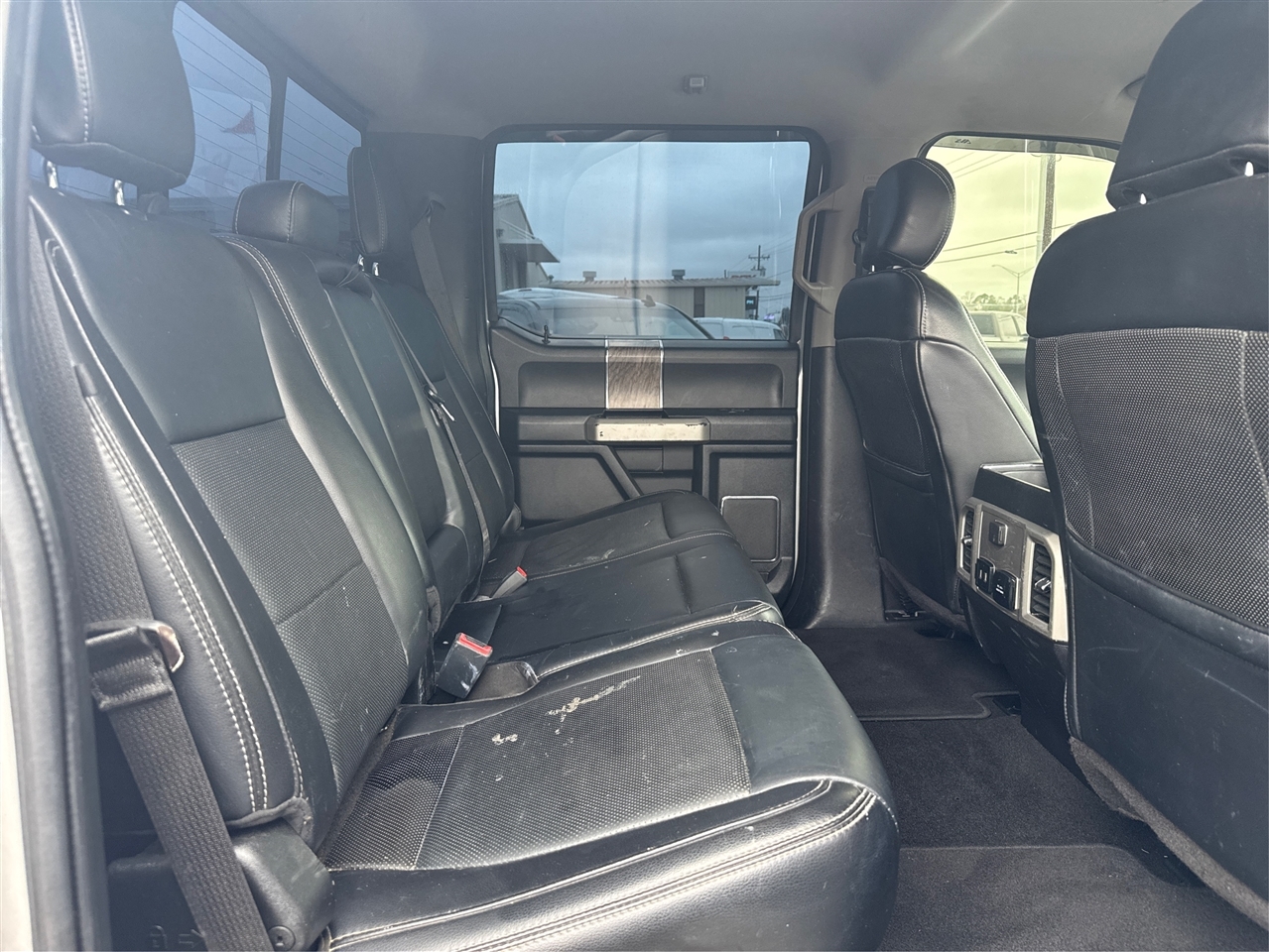 Ford F-350 SD Platinum Crew Cab 4WD 2019