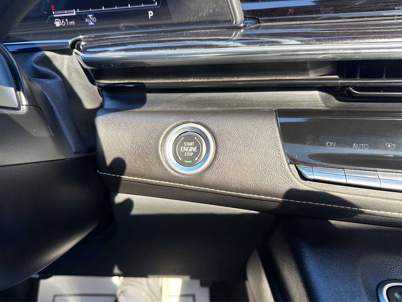 Cadillac Escalade Sport AWD 2021