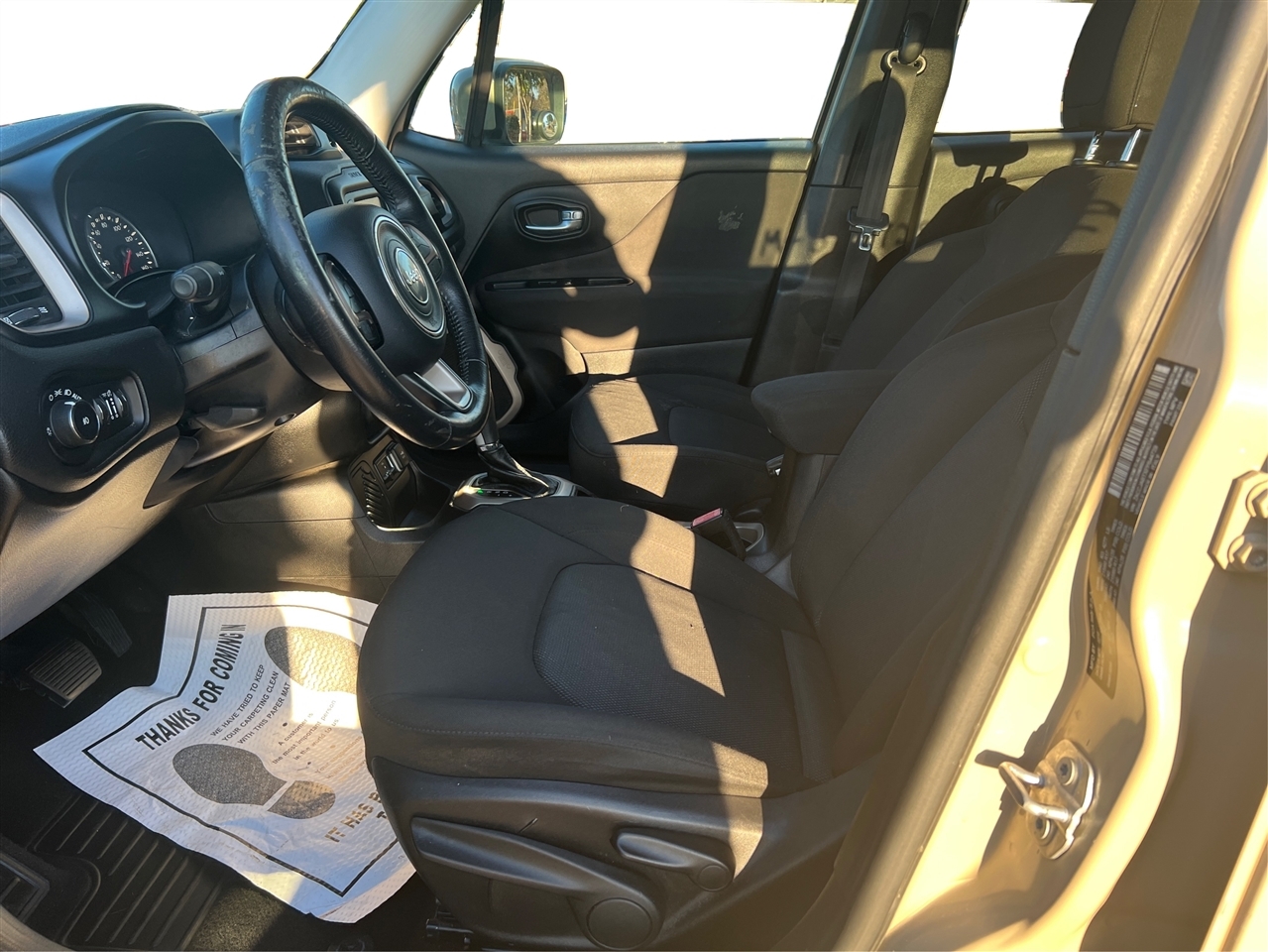 Jeep Renegade Latitude FWD 2015