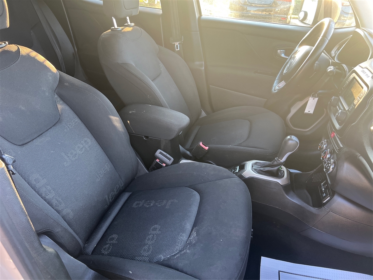 Jeep Renegade Latitude FWD 2015