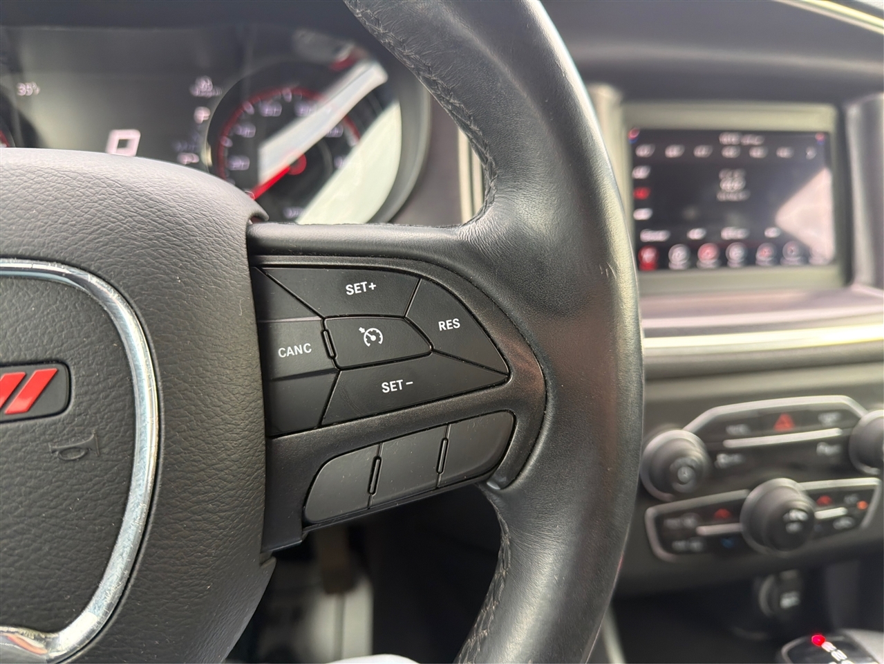 Dodge Charger SXT 2018