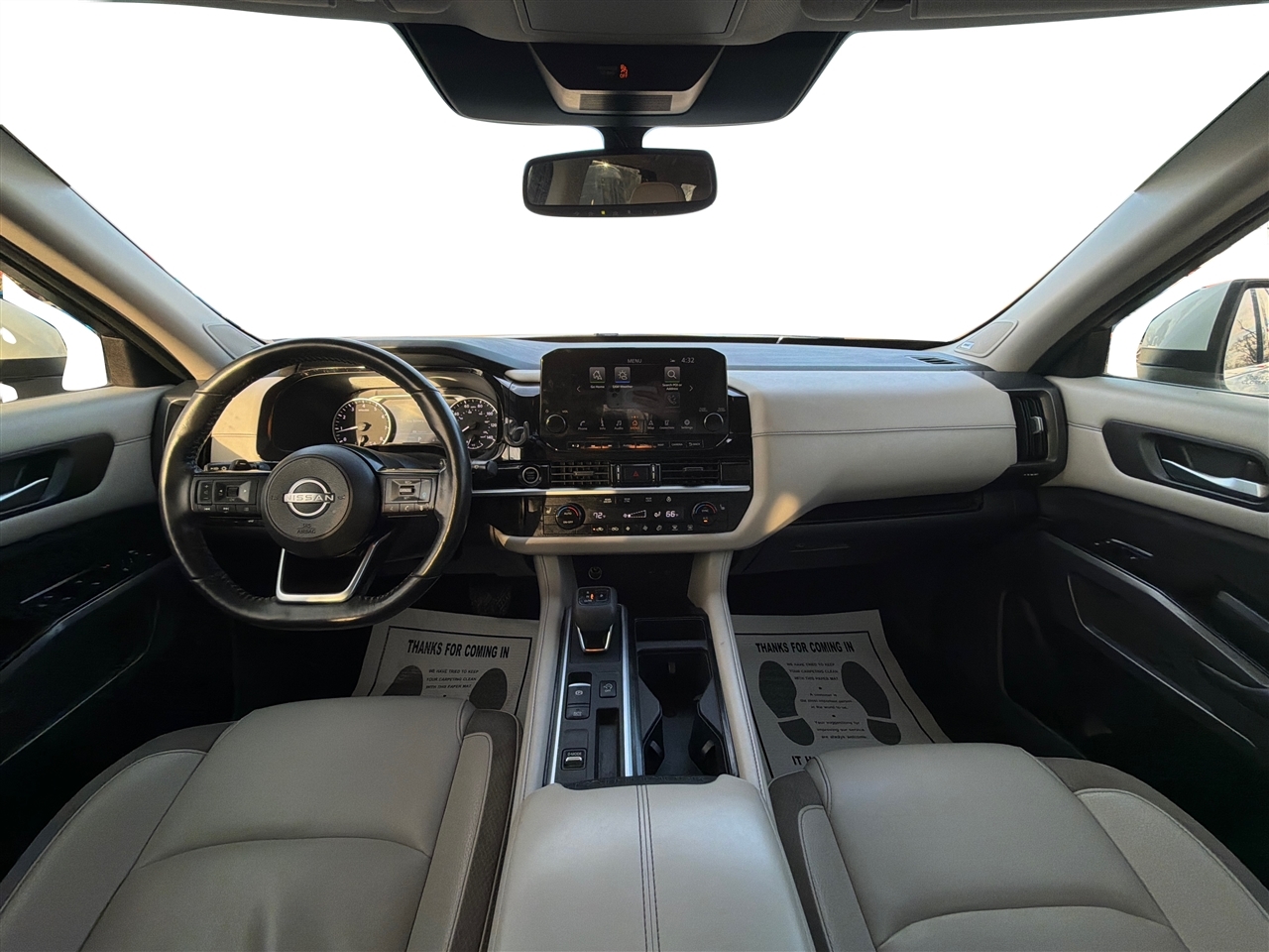 Nissan Pathfinder SL 2022