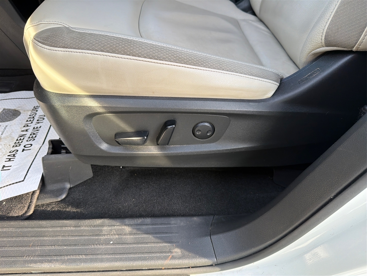 Nissan Pathfinder SL 2022