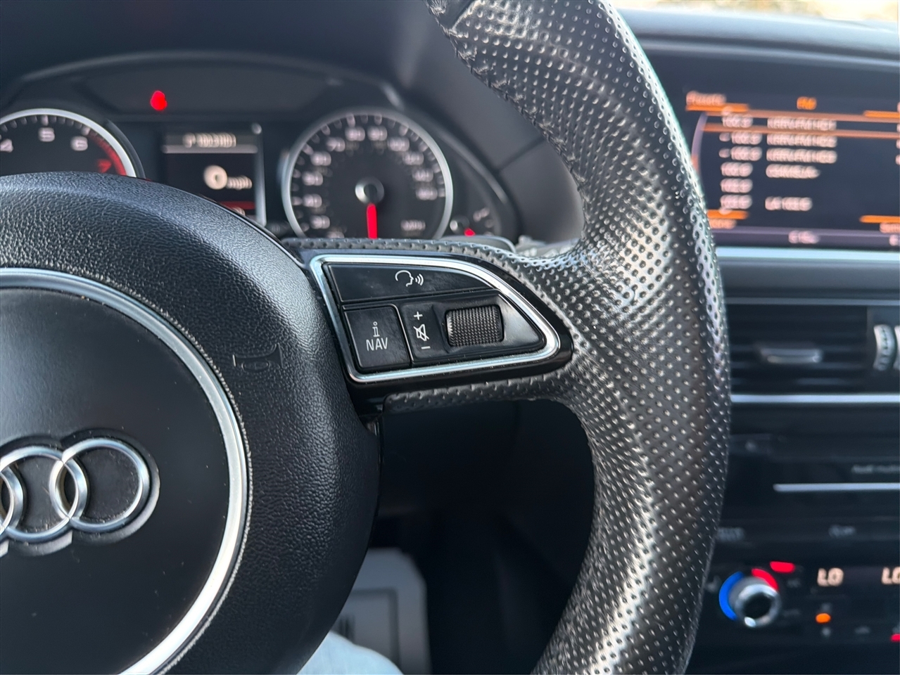 Audi Q5 3.0T Premium Plus quattro 2015