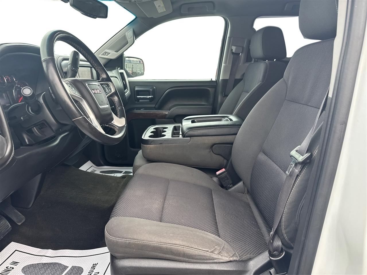 GMC Sierra 1500 SLE Crew Cab Short Box 4WD 2015