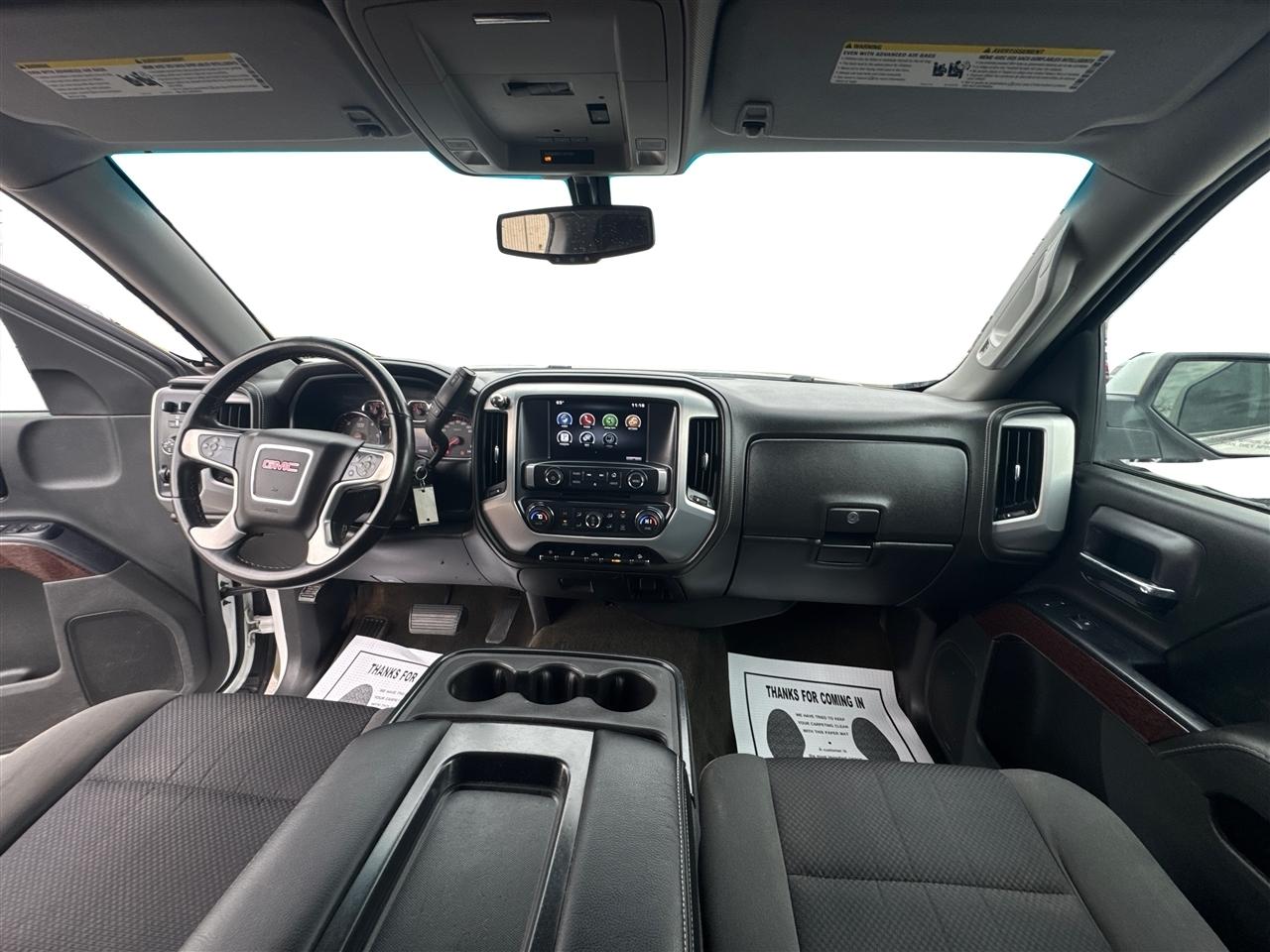 GMC Sierra 1500 SLE Crew Cab Short Box 4WD 2015