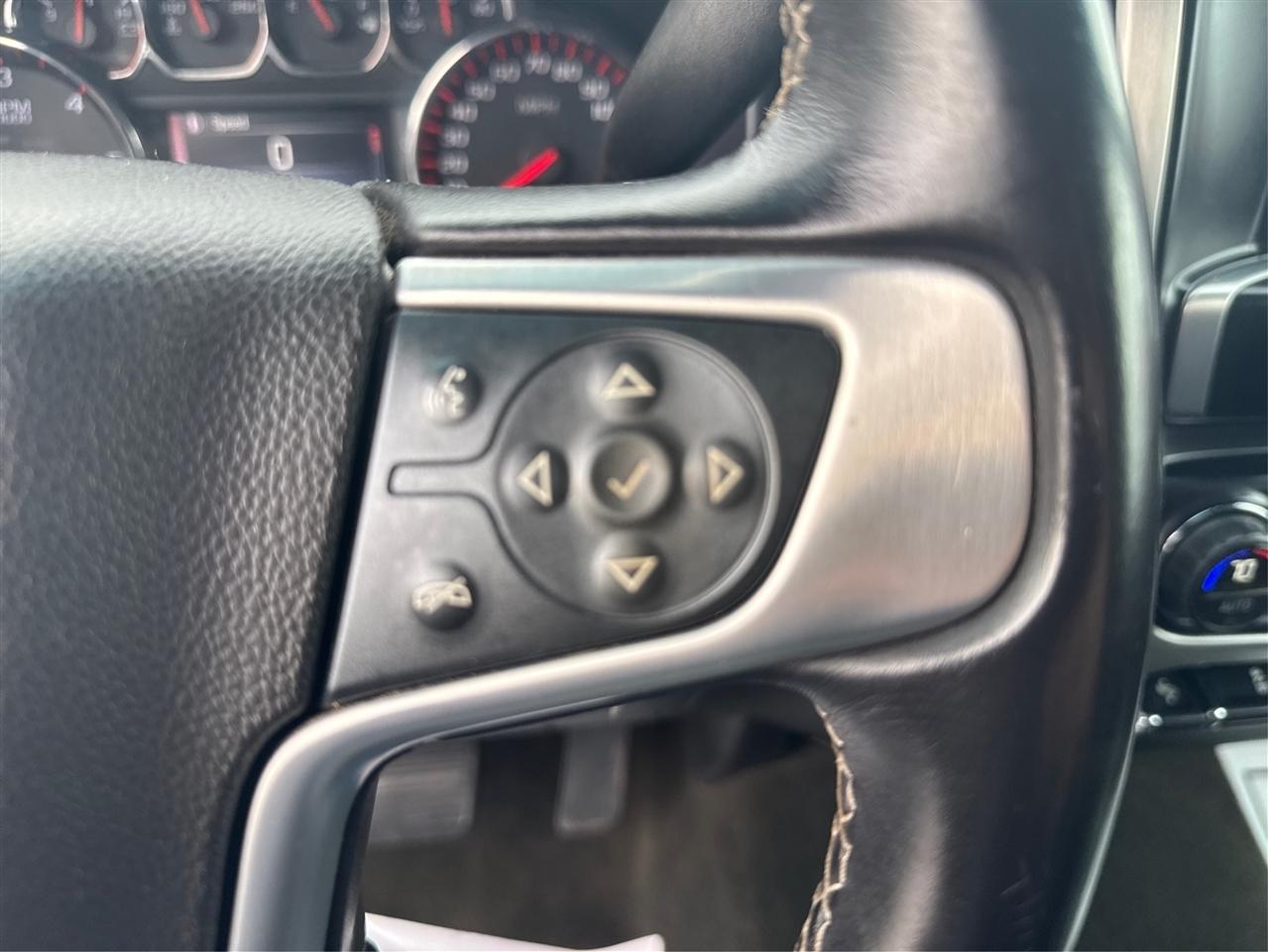 GMC Sierra 1500 SLE Crew Cab Short Box 4WD 2015