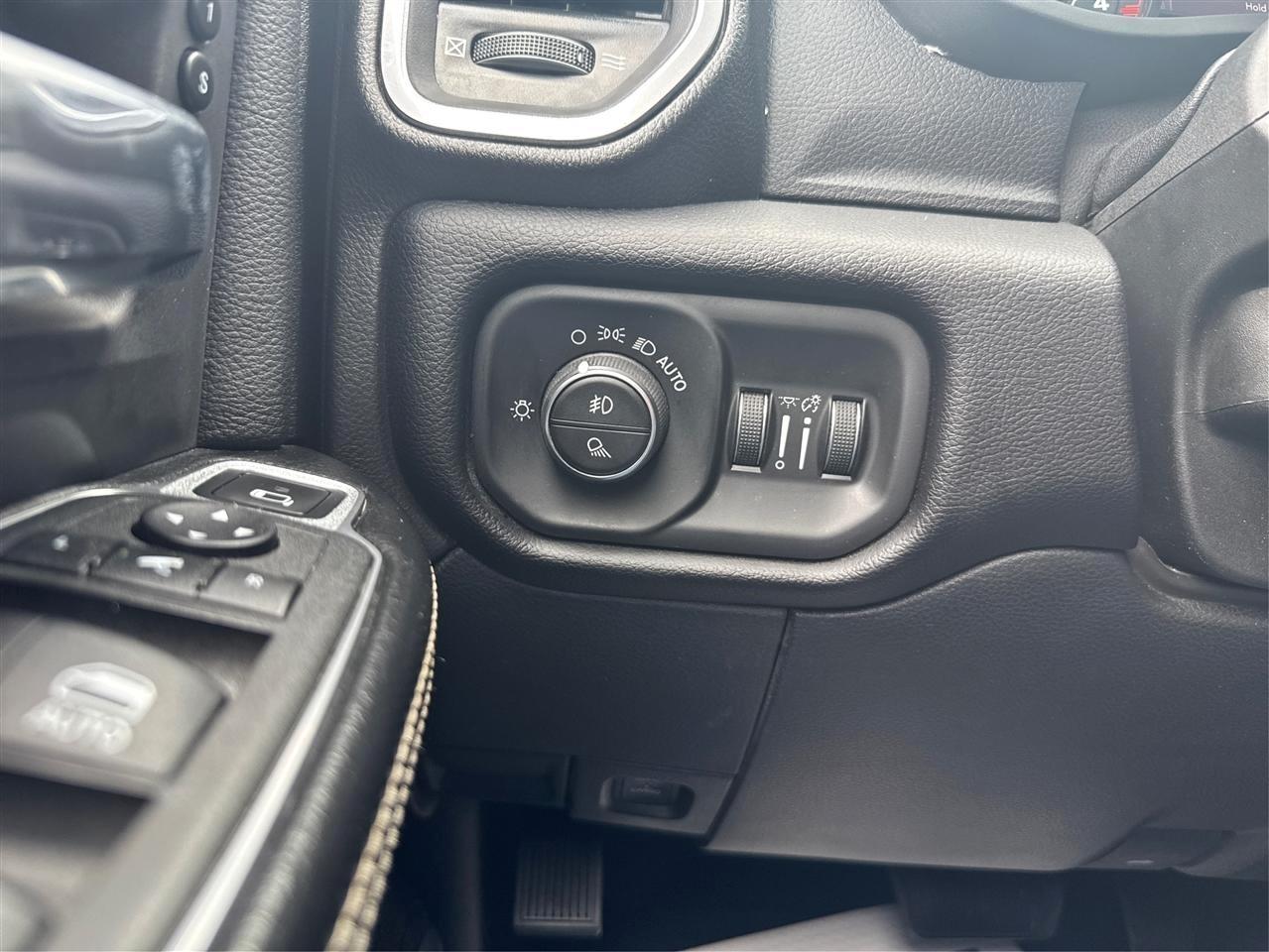 RAM 2500 Laramie Crew Cab SWB 4WD 2022