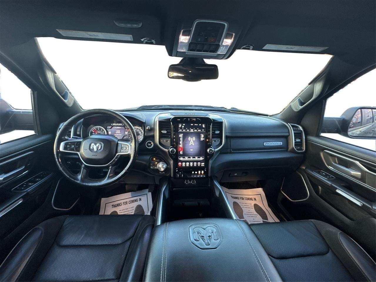 RAM 1500 Laramie Crew Cab SWB 4WD 2020