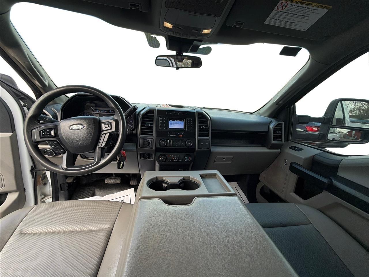 Ford F-250 SD XL SuperCab 4WD 2022