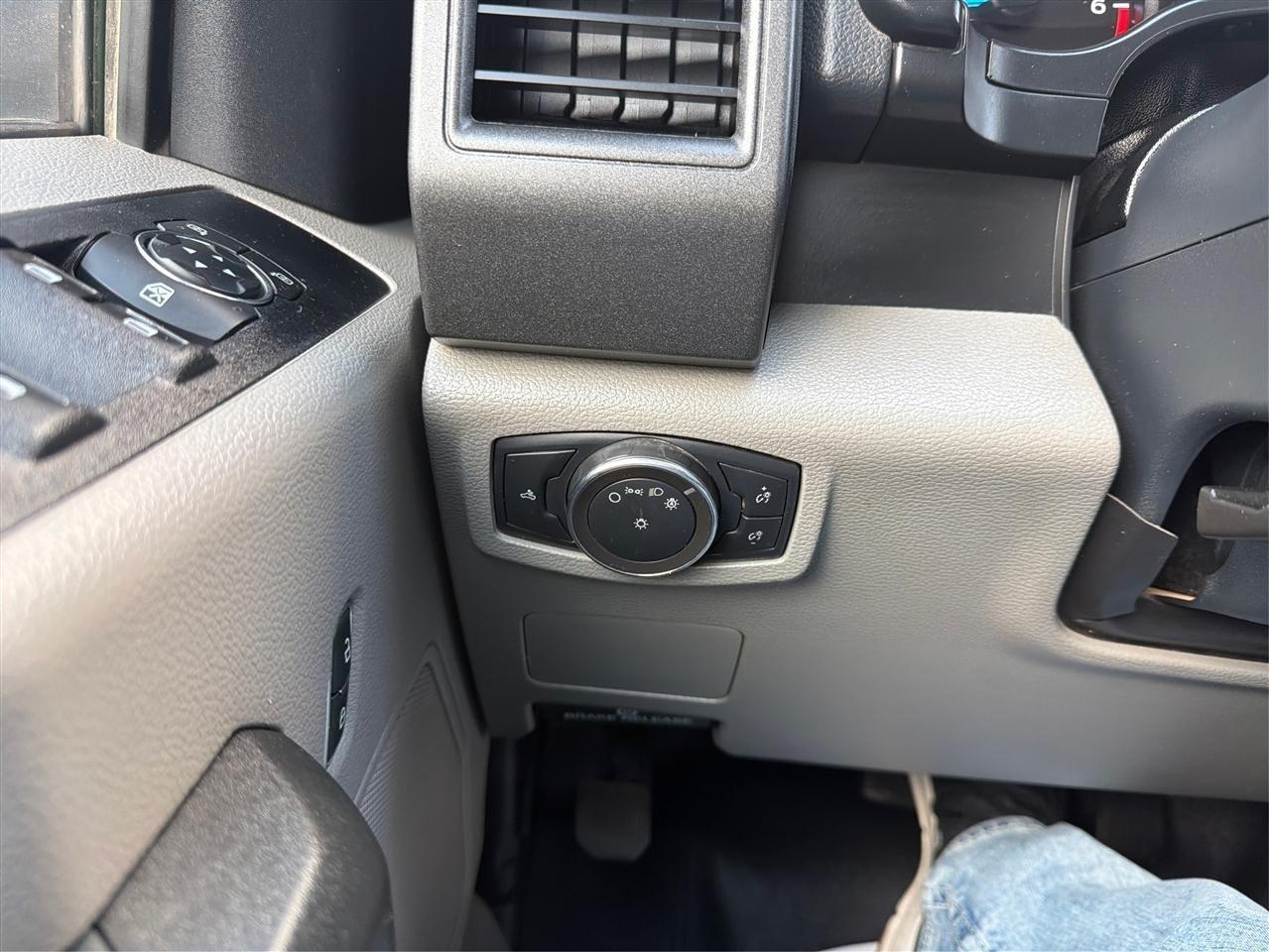 Ford F-250 SD XL SuperCab 4WD 2022