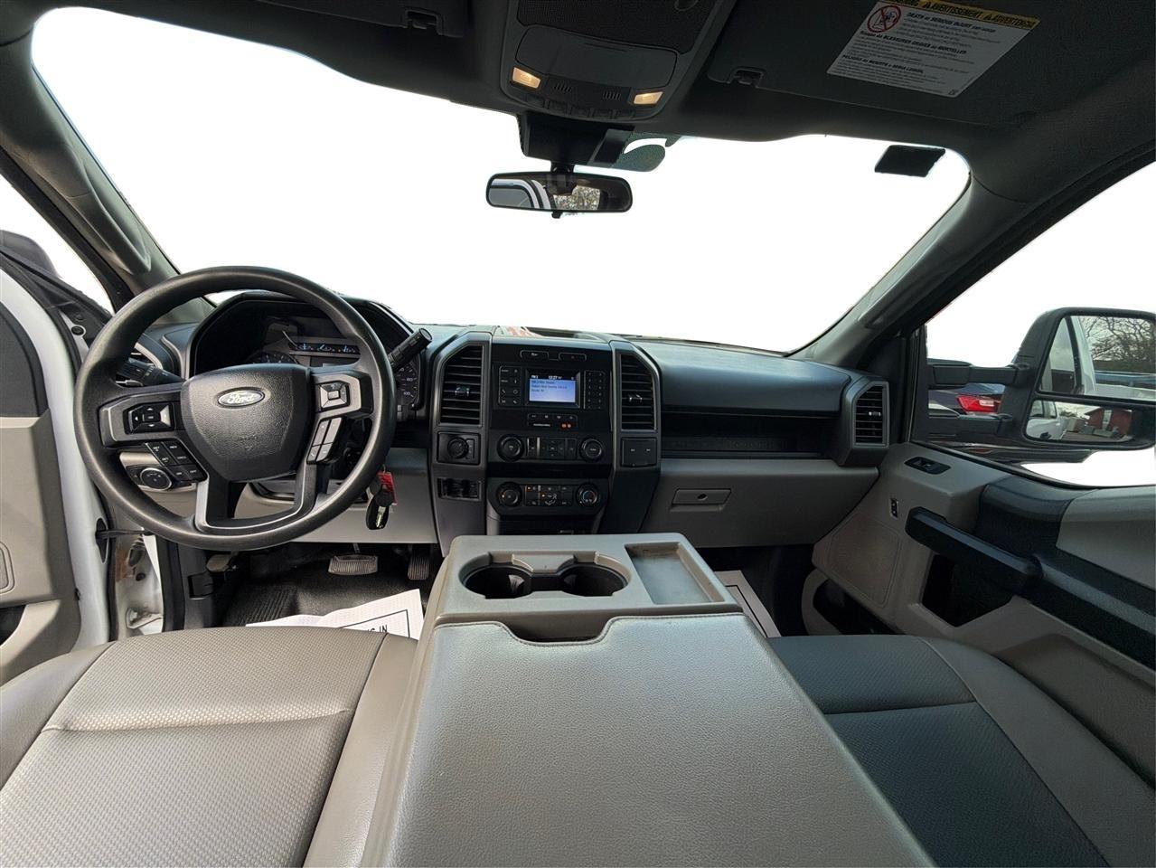 Ford F-250 SD XL SuperCab 4WD 2022