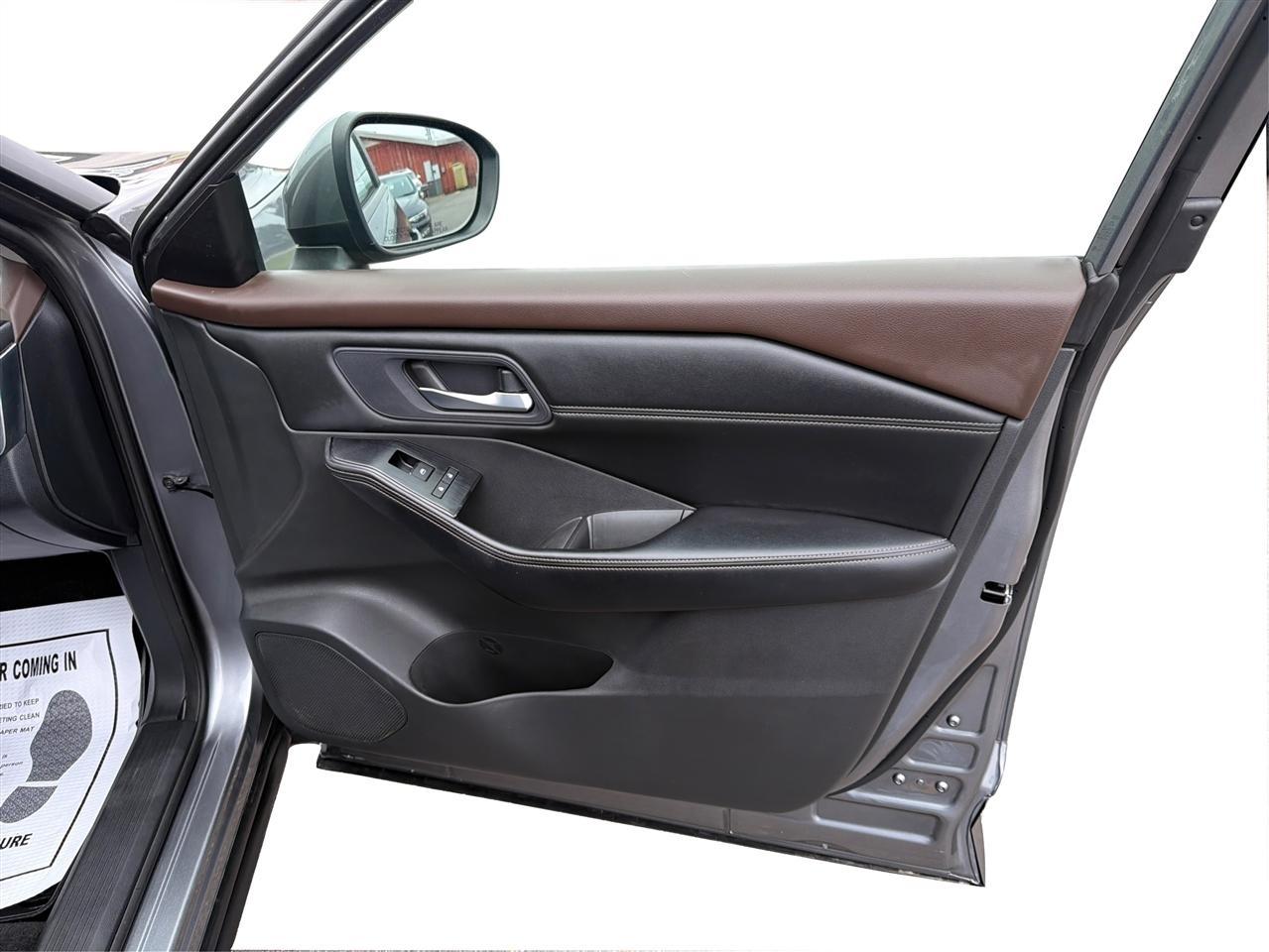 Nissan Rogue SV 2023