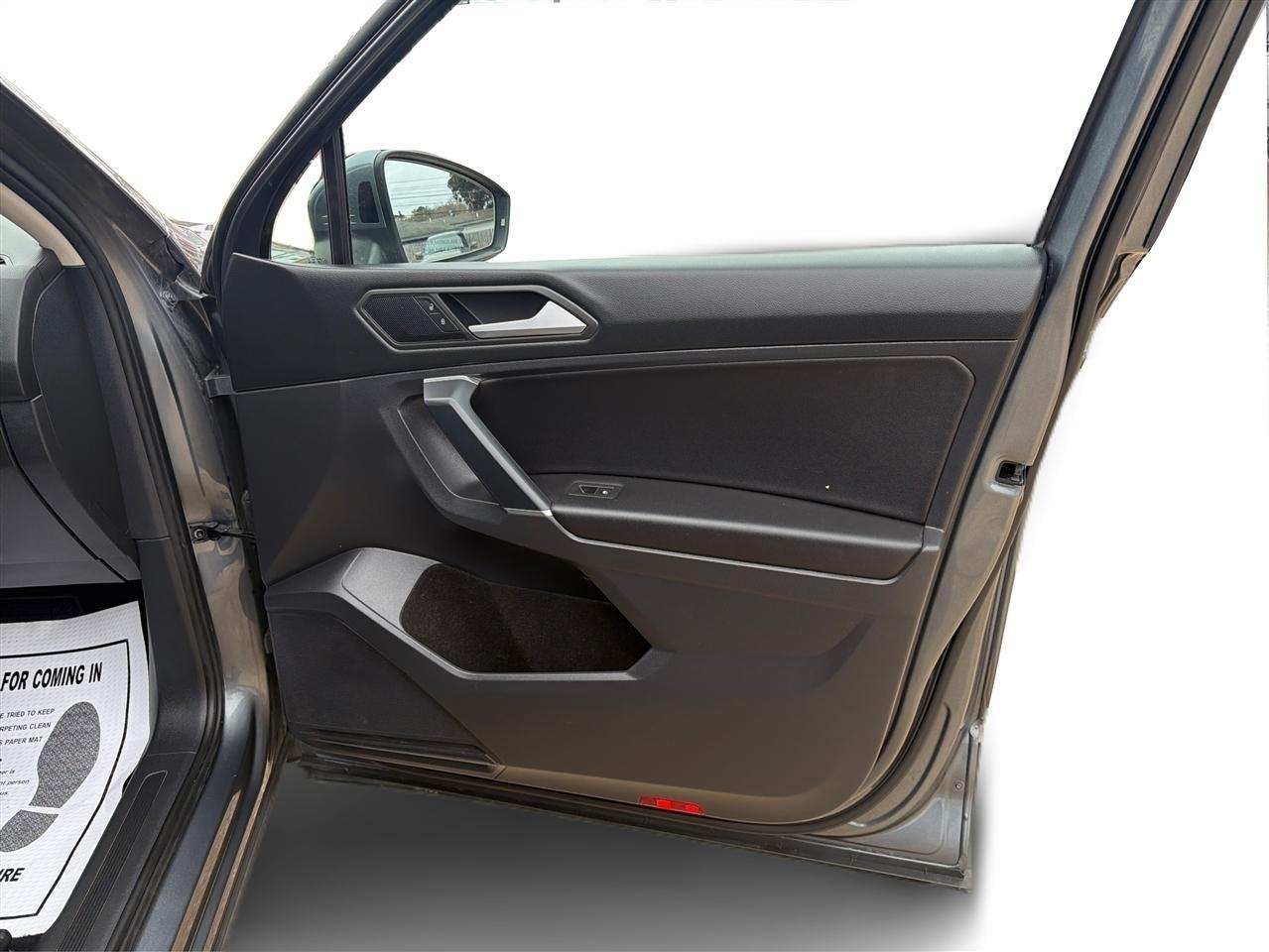 Volkswagen Tiguan SE 4Motion AWD 2020