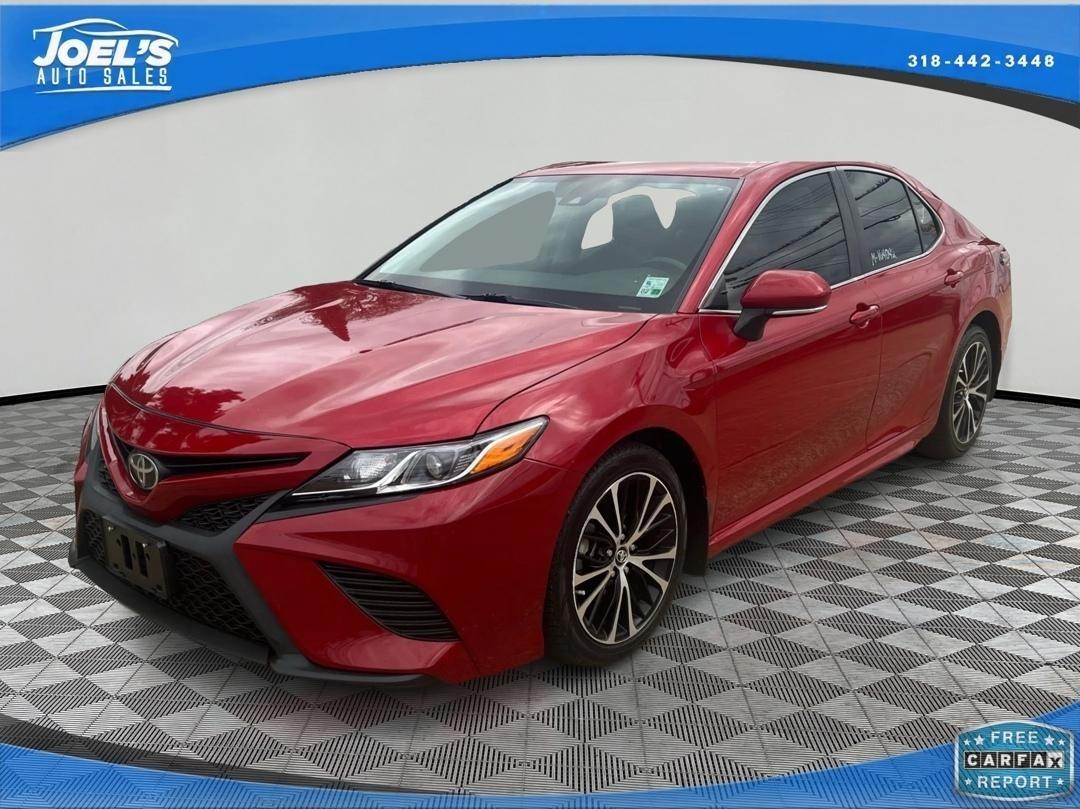 Toyota Camry SE 2019