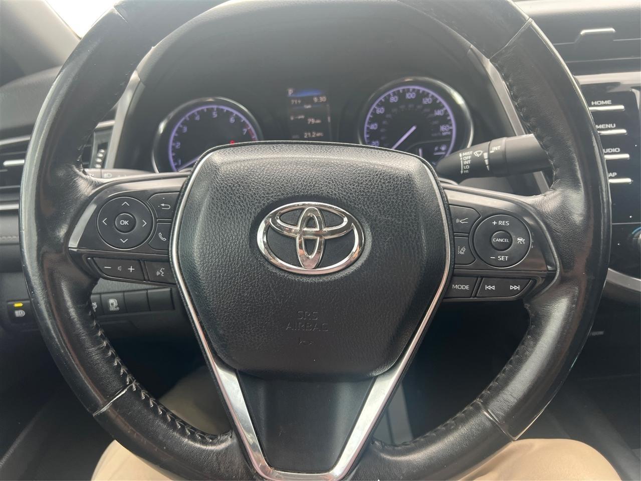 Toyota Camry SE 2019