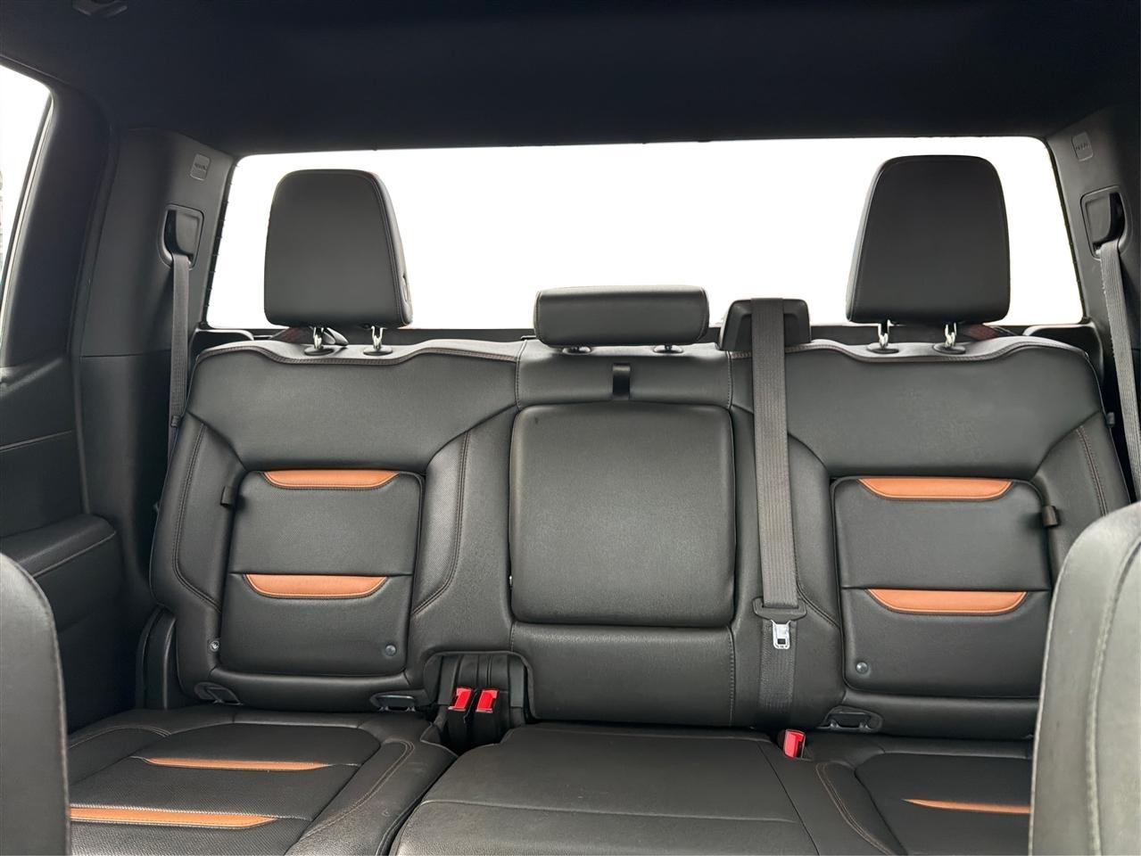 GMC Sierra 1500 AT4 Crew Cab Long Box 4WD 2021