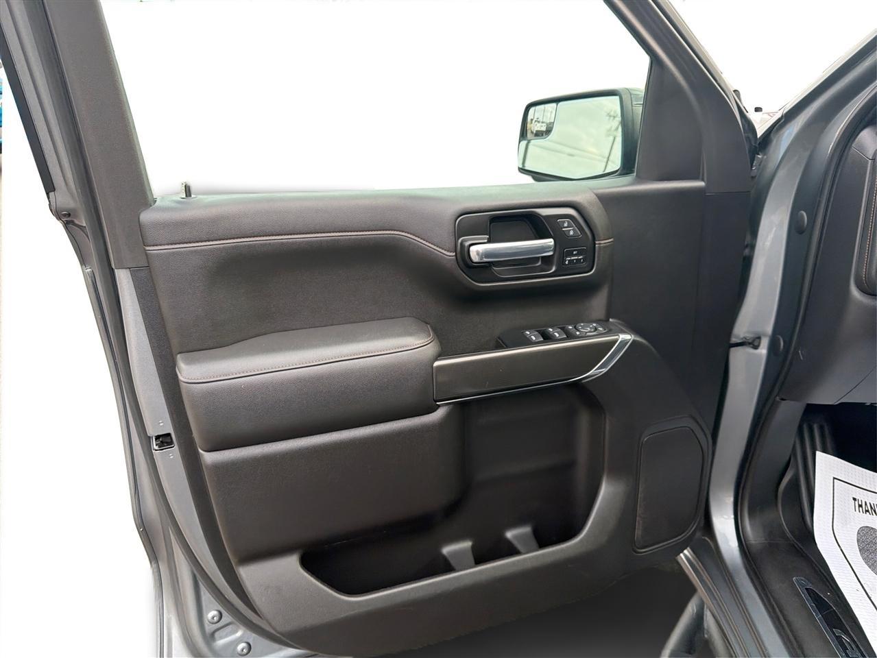 GMC Sierra 1500 AT4 Crew Cab Long Box 4WD 2021