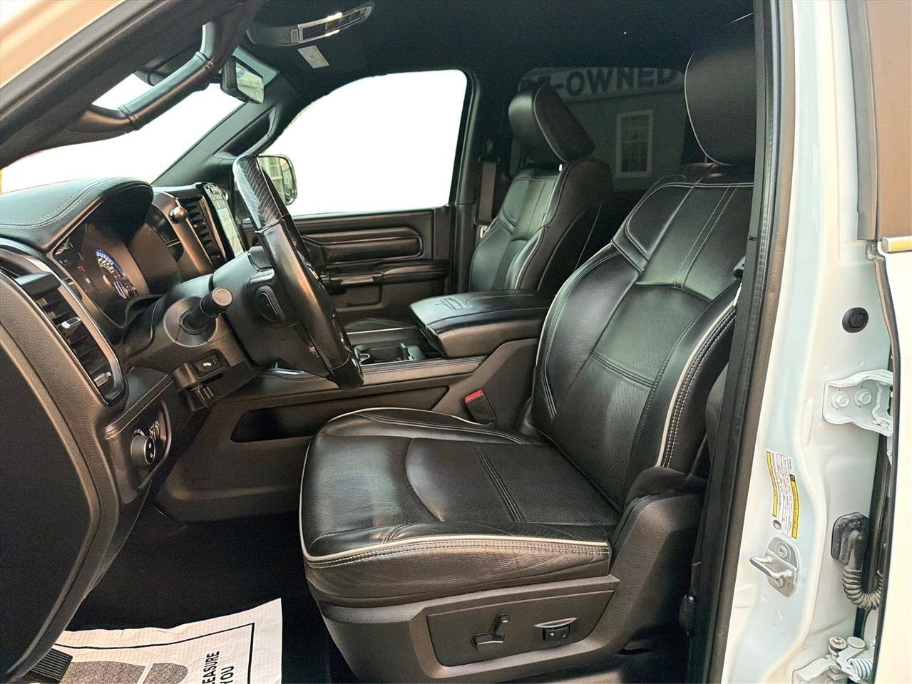 RAM 2500 Limited Crew Cab SWB 4WD 2022