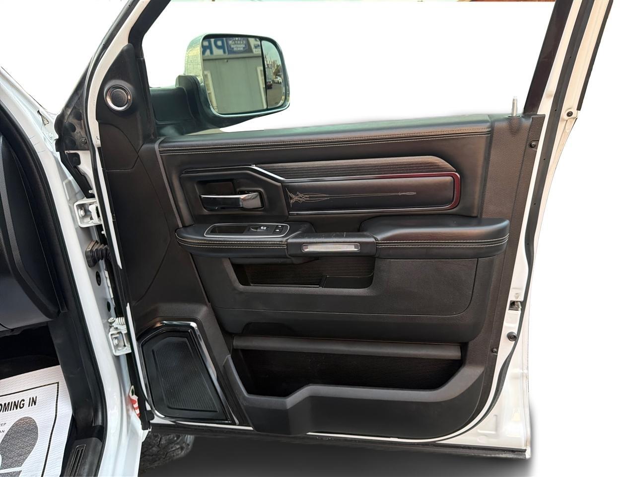 RAM 2500 Limited Crew Cab SWB 4WD 2022