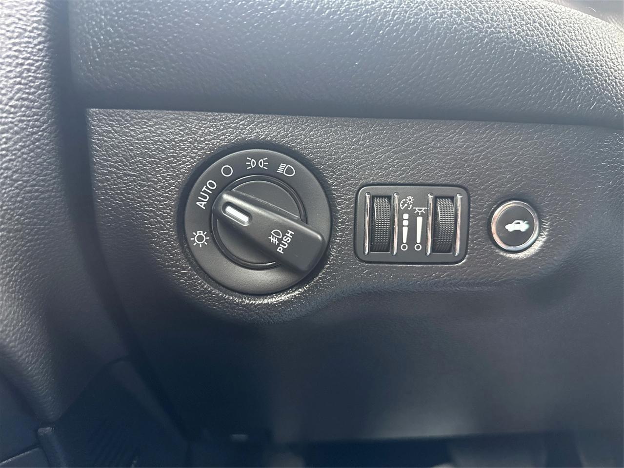 Dodge Challenger GT 2019