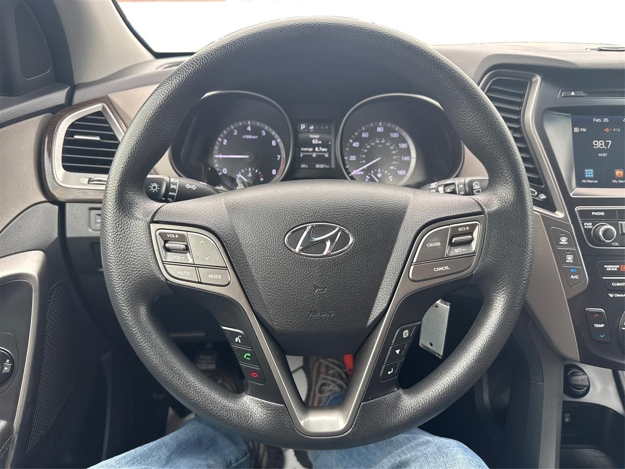 Hyundai Santa Fe SE AWD 2018