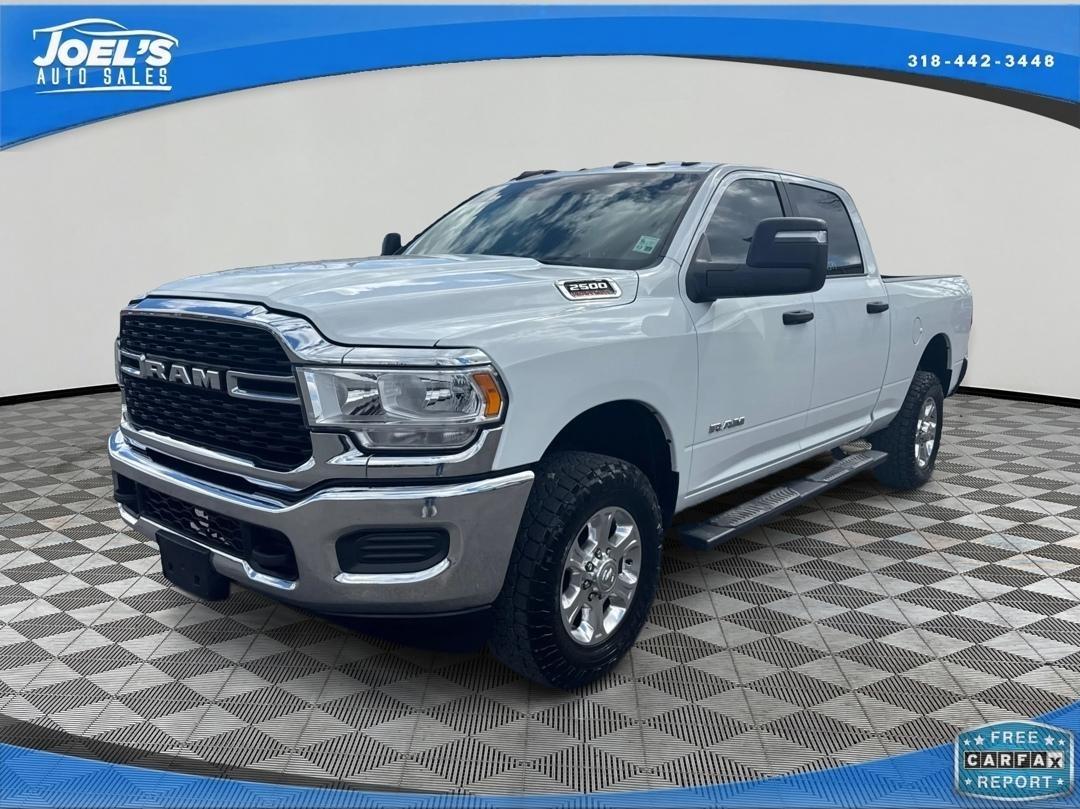 RAM 2500 Tradesman Crew Cab SWB 4WD 2023