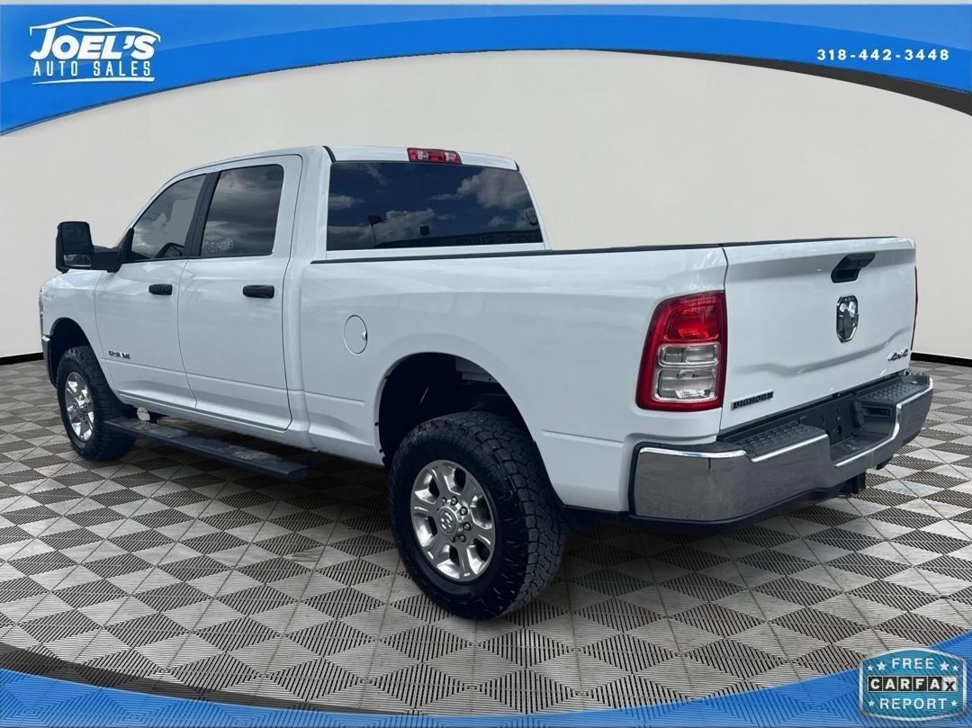 RAM 2500 Tradesman Crew Cab SWB 4WD 2023