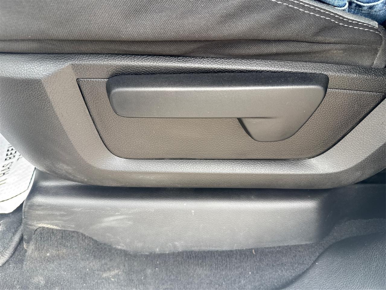 RAM 2500 Tradesman Crew Cab SWB 4WD 2023