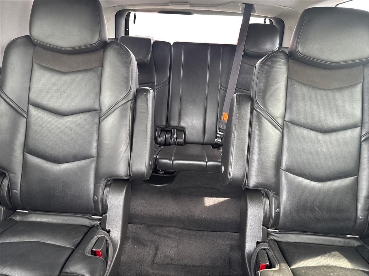 Cadillac Escalade Premium 2WD 2016