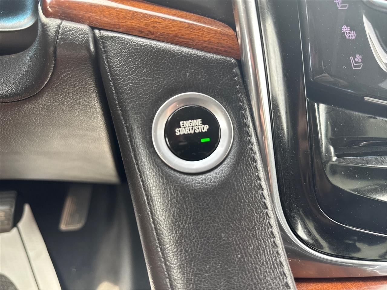 Cadillac Escalade Premium 2WD 2016