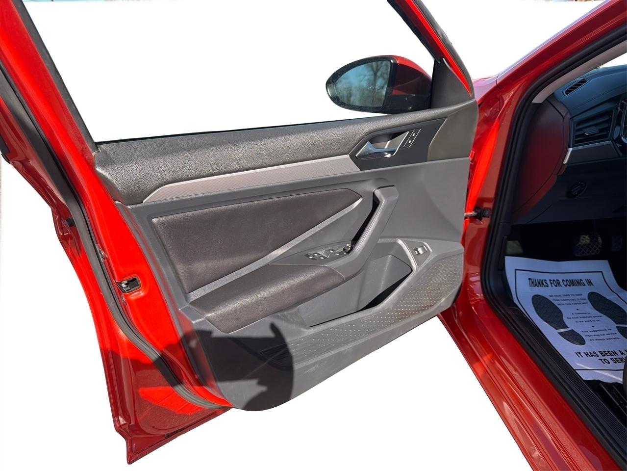 Volkswagen Jetta 1.4T S 8A 2019