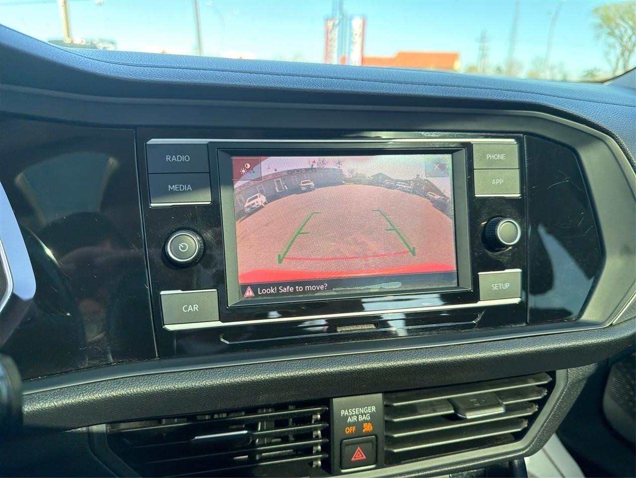 Volkswagen Jetta 1.4T S 8A 2019