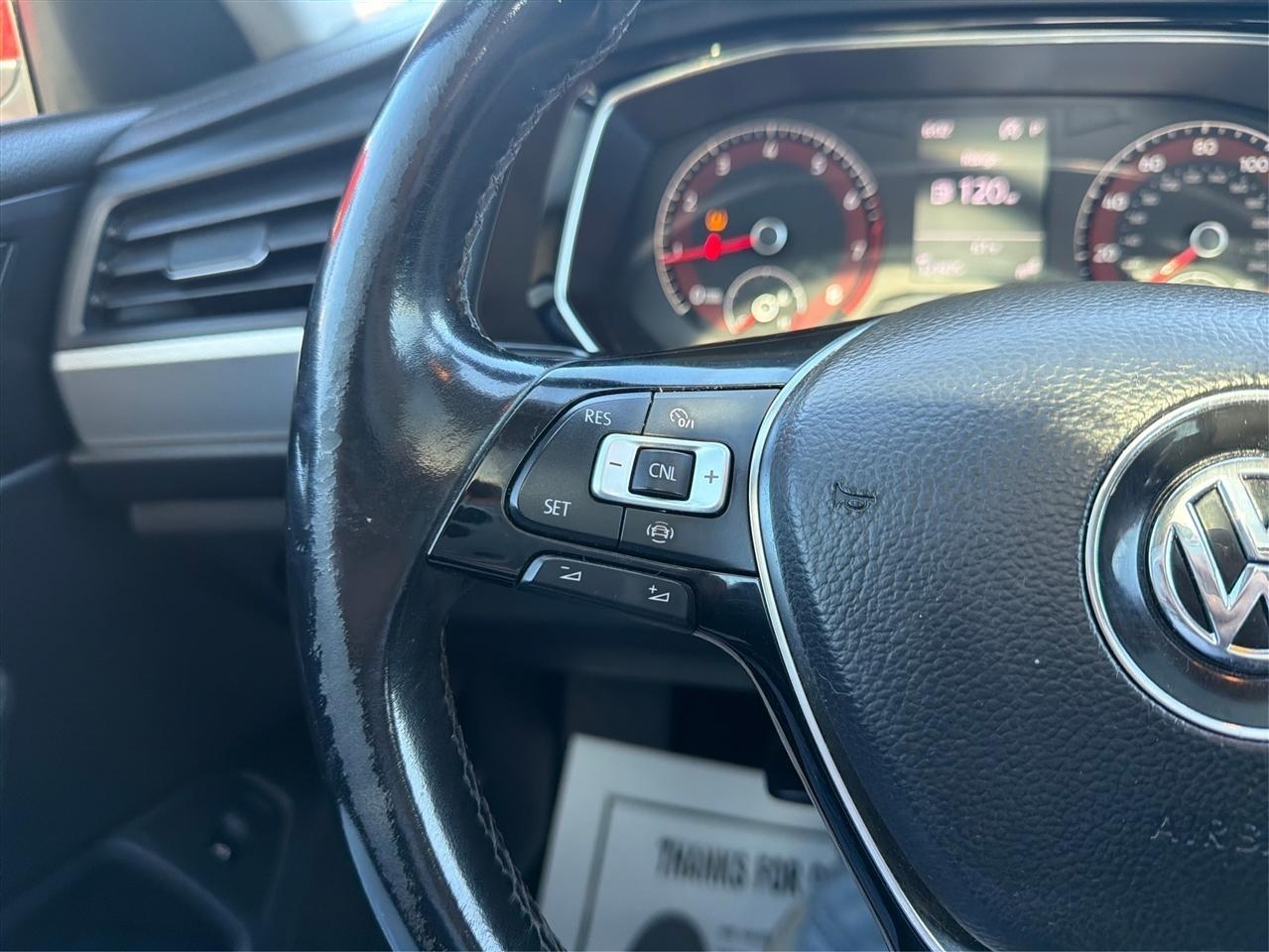 Volkswagen Jetta 1.4T S 8A 2019