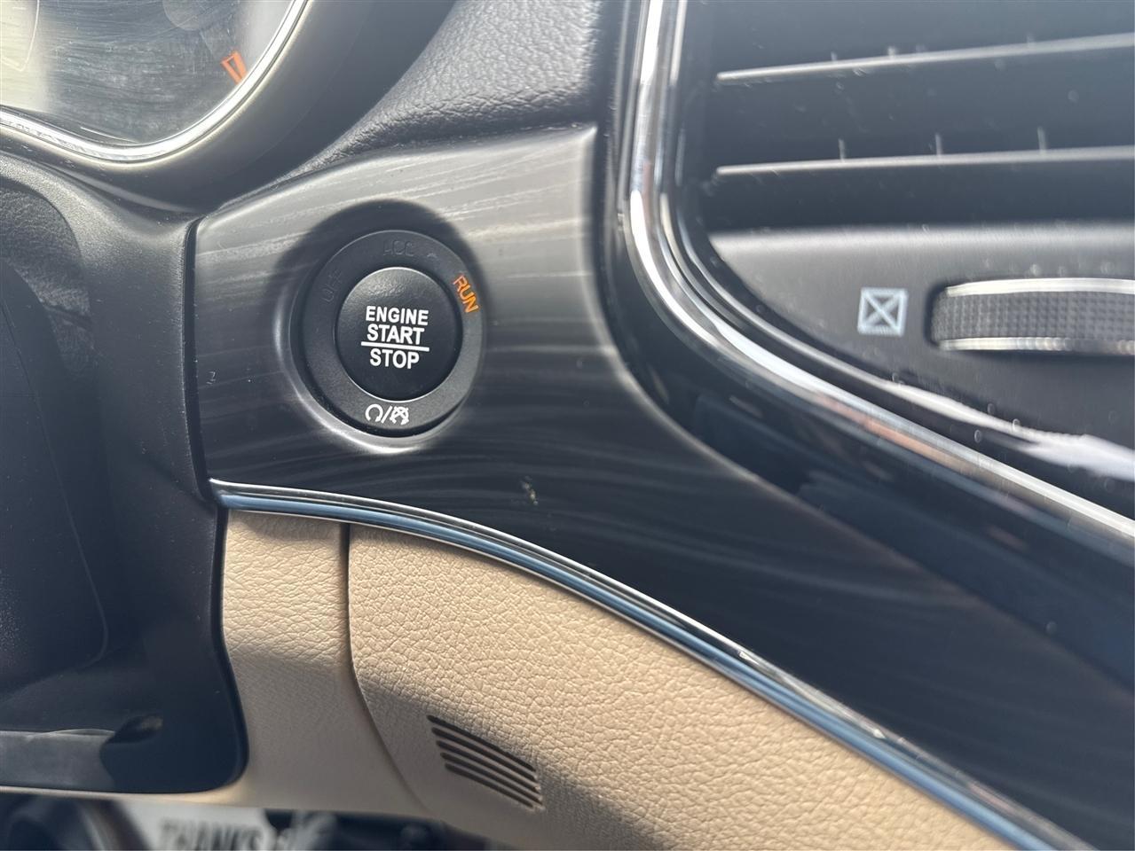 Jeep Grand Cherokee Limited 2WD 2020