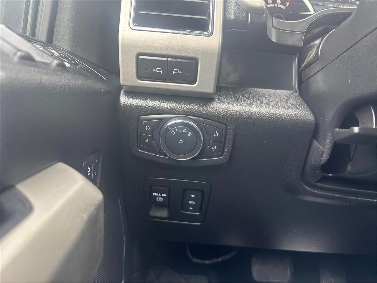 Ford F-150 Lariat SuperCrew 5.5-ft. Bed 4WD 2018