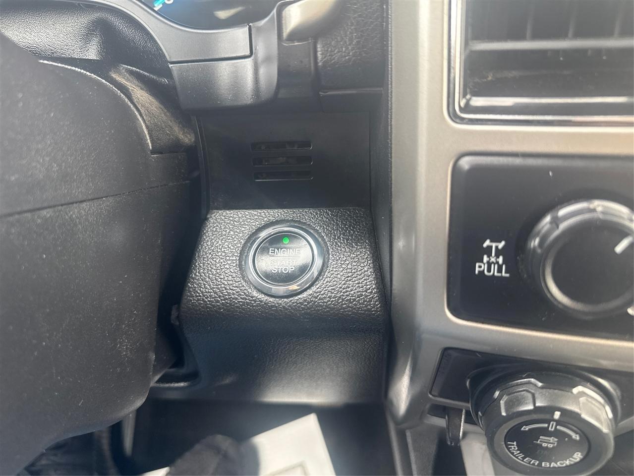 Ford F-150 Lariat SuperCrew 5.5-ft. Bed 4WD 2018