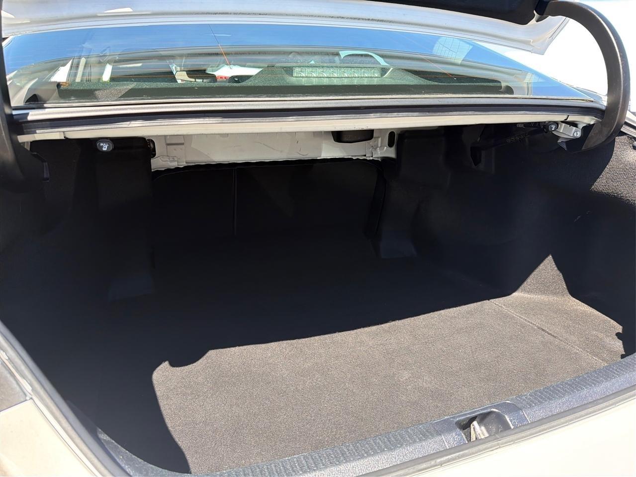 Toyota Camry LE 2022