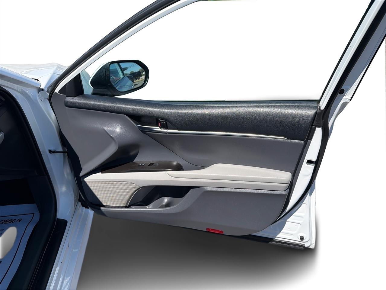 Toyota Camry LE 2022