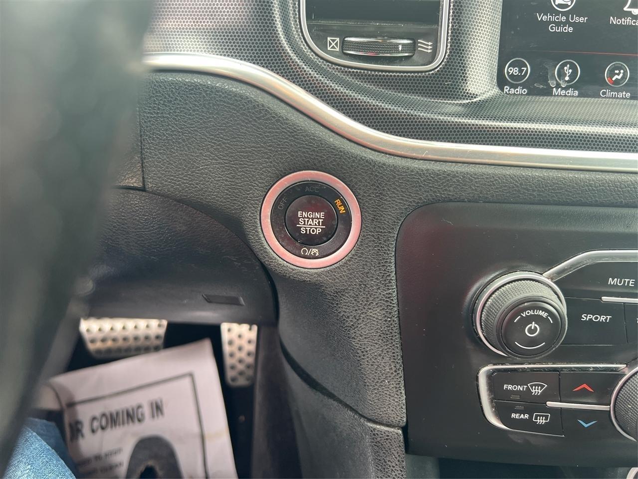 Dodge Charger SXT Plus 2018