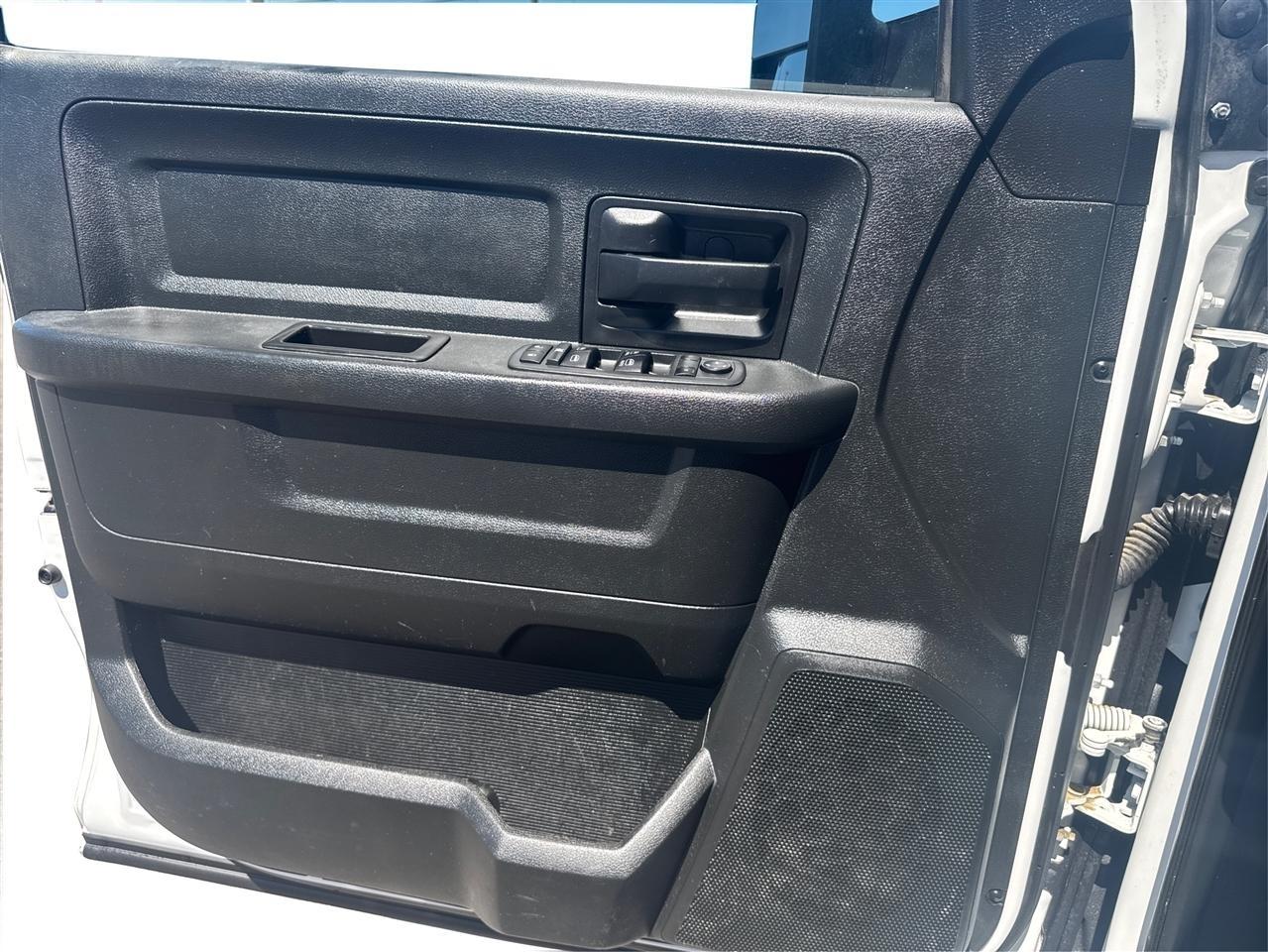 RAM 3500 Tradesman Crew Cab 4WD DRW 2020