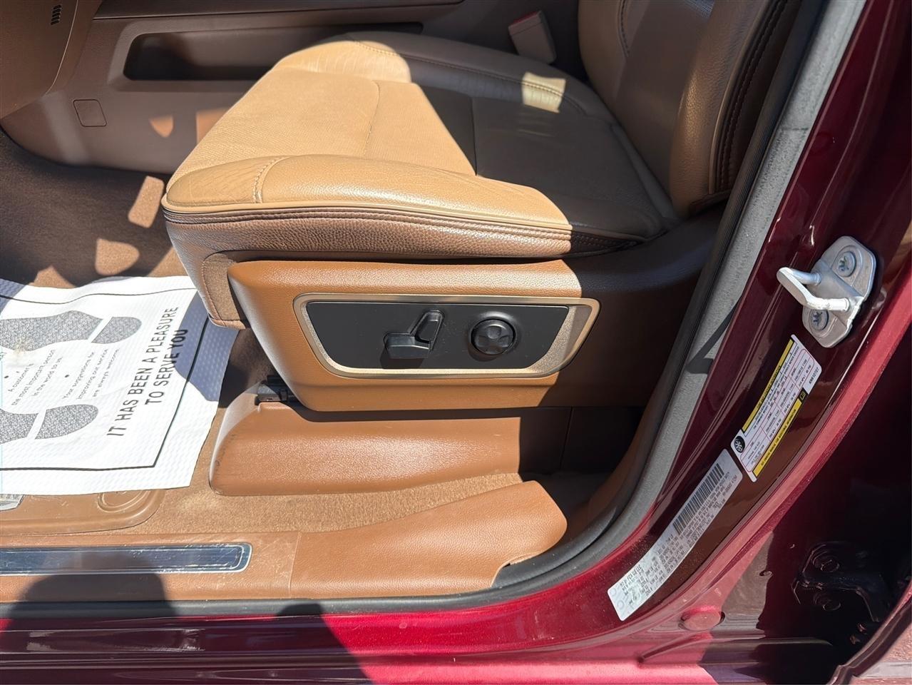 RAM 1500 Longhorn Crew Cab SWB 4WD 2019