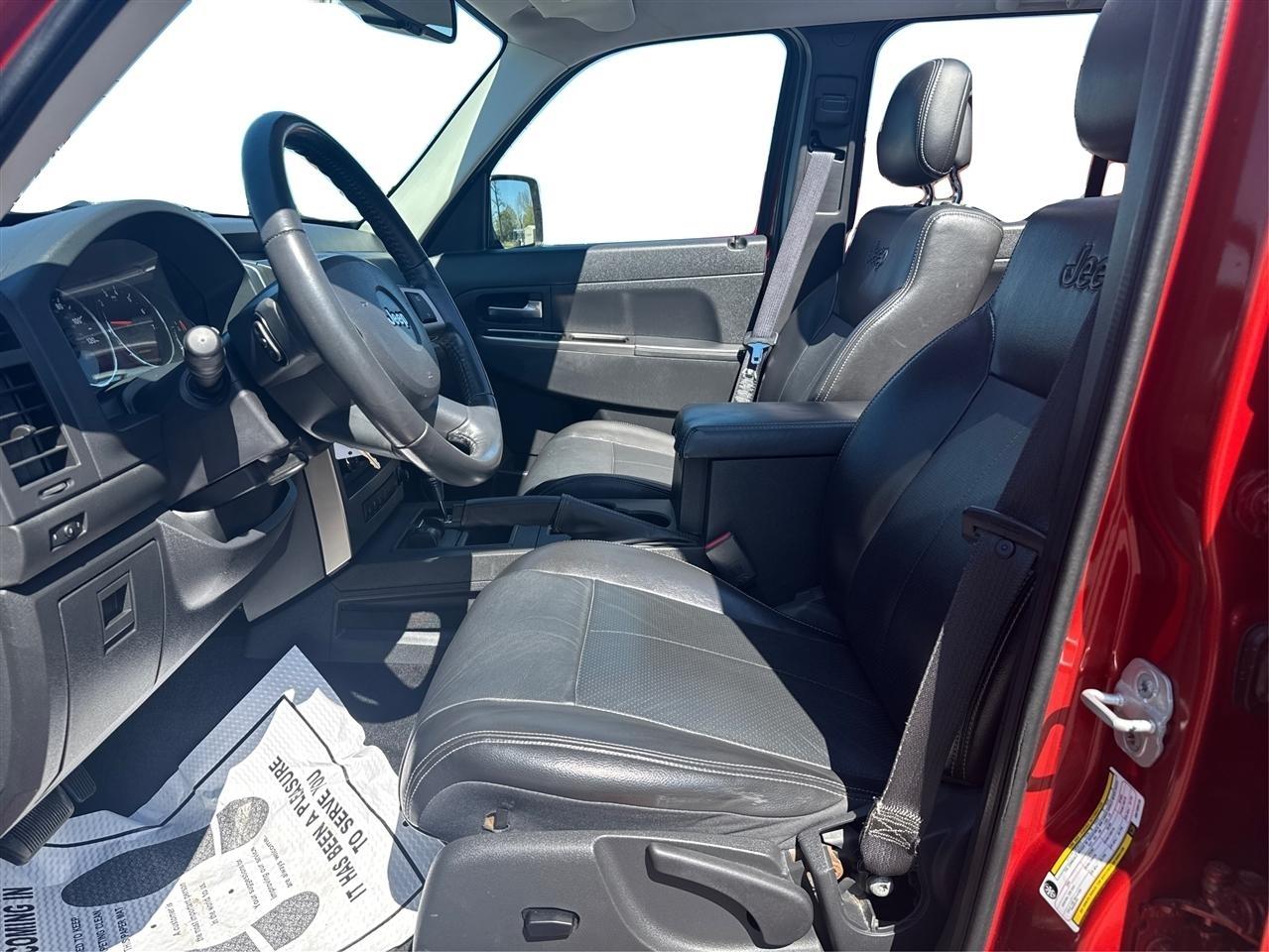 Jeep Liberty Renegade 4WD 2010