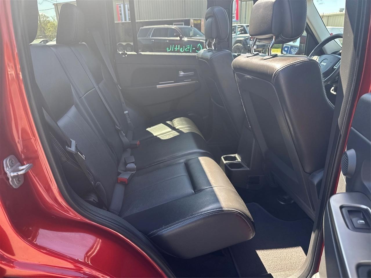 Jeep Liberty Renegade 4WD 2010