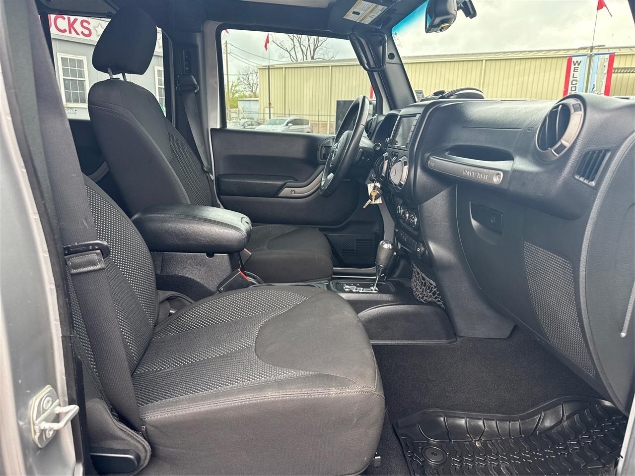 Jeep Wrangler Unlimited Sport 4WD 2016