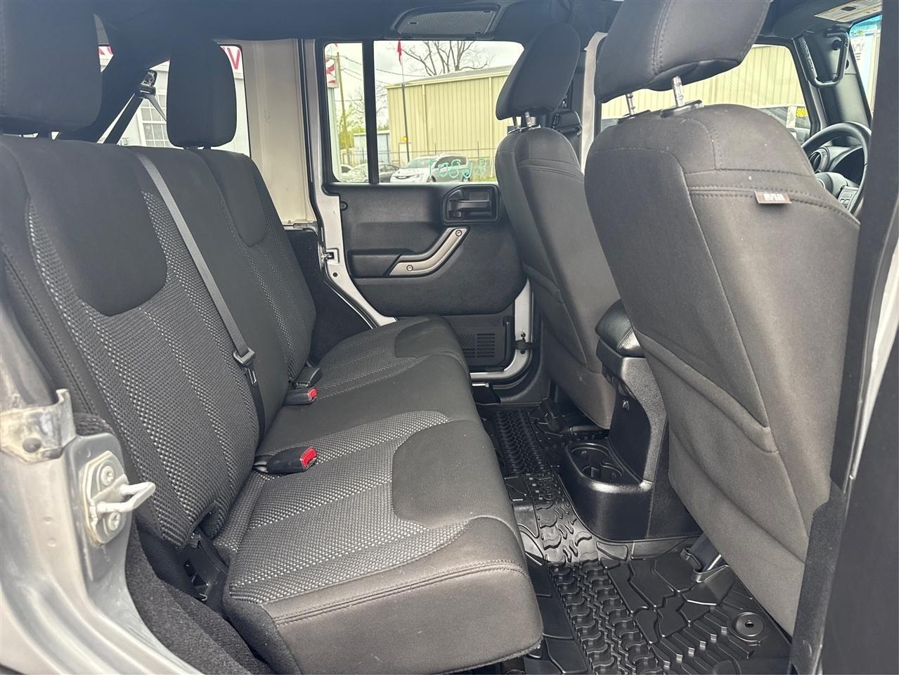 Jeep Wrangler Unlimited Sport 4WD 2016