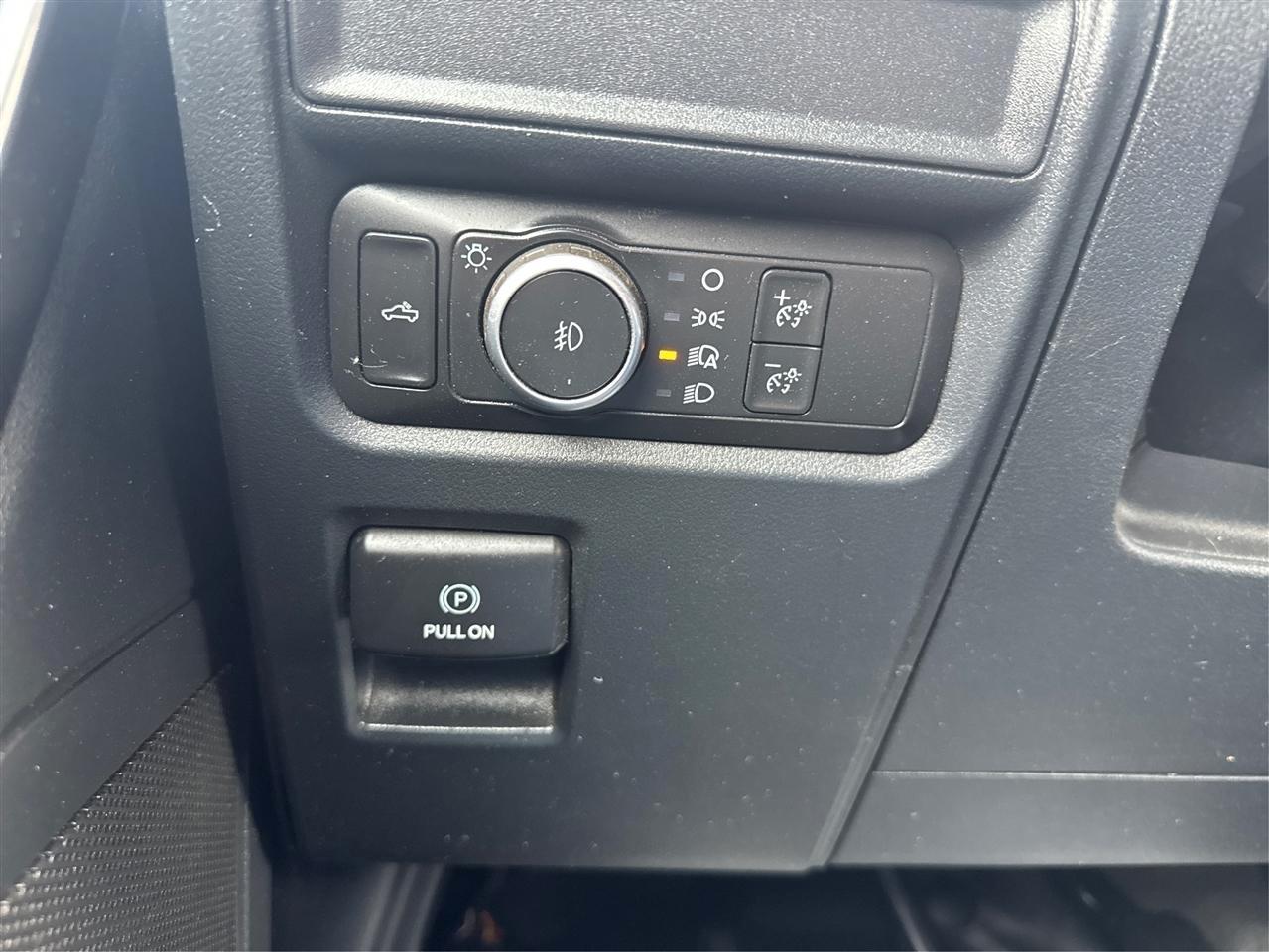 Ford F-150 XL SuperCrew 6.5-ft. Bed 4WD 2021