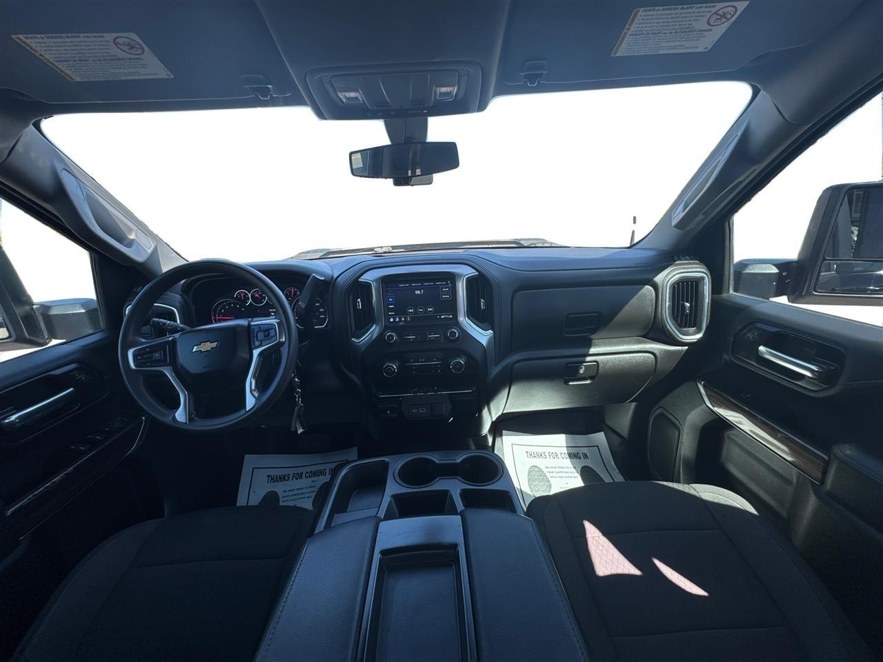 Chevrolet Silverado 2500HD LT Crew Cab Long Box 2WD 2022