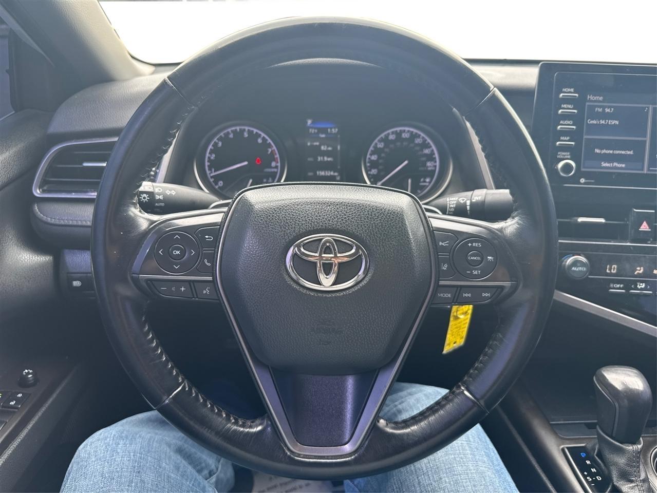 Toyota Camry SE 2021